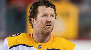 Former Columbus Blue Jackets forward Scott Hartnell is reportedly considering retirement following the Nashville Predators' playoff exit. 