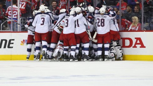 Blue Jackets celebrate winning against Washington