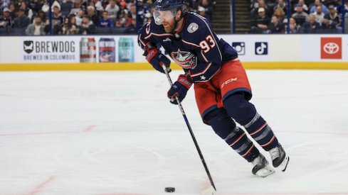 Jakub Voracek skates with the puck in the Lightning vs. Blue Jackets game.