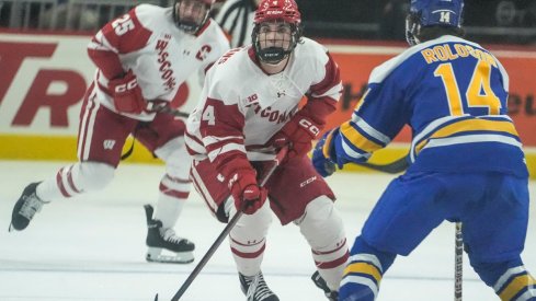 Corson Ceulemans skates for the Wisconsin Badgers