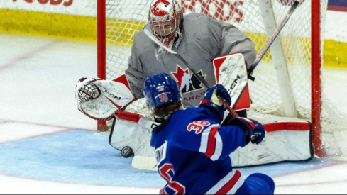 What are the early mock drafts predicting for the CBJ?