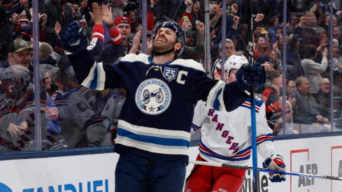 蹴*球様 Patagonia ネイビー ナイロンジャケット 1st Ohio Battery | Where Columbus Blue Jackets fans gather