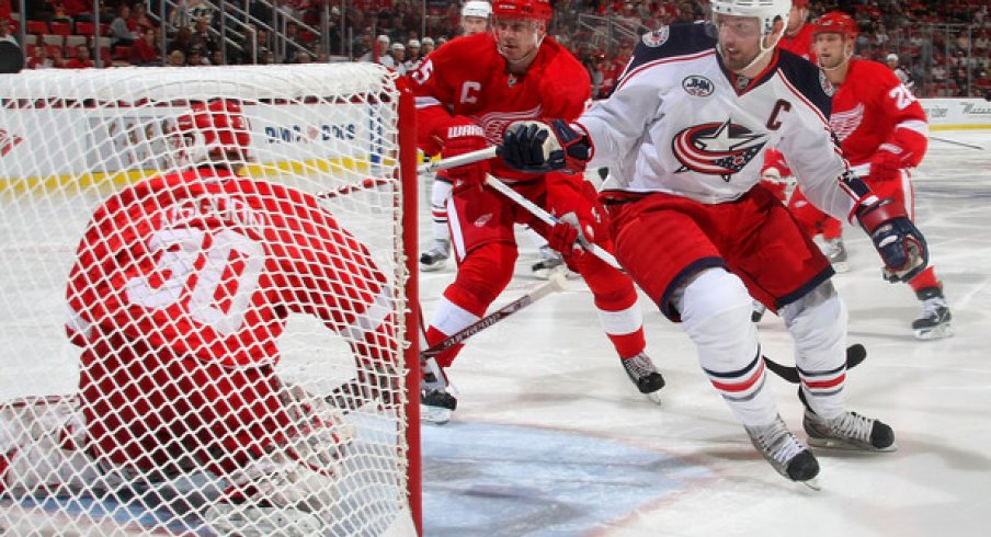 Rick Nash tries to score on the Red Wings during the Blue Jackets first ever playoff game