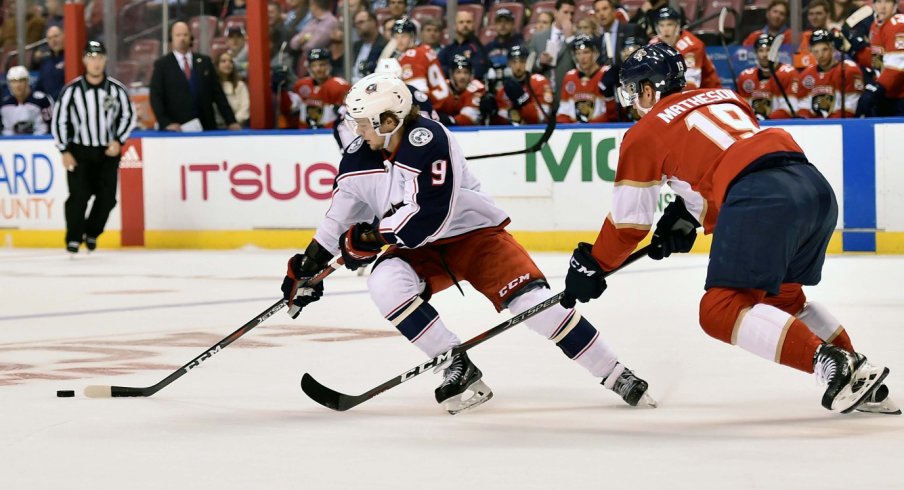 Artemi Panarin's three-point game against the Florida Panthers led the Columbus Blue Jackets to a victory. 