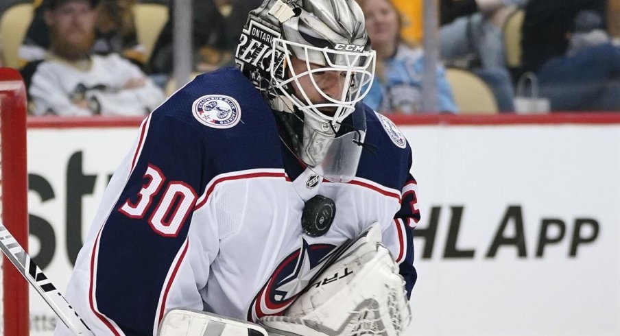 Jean-Francois Berube makes a save.